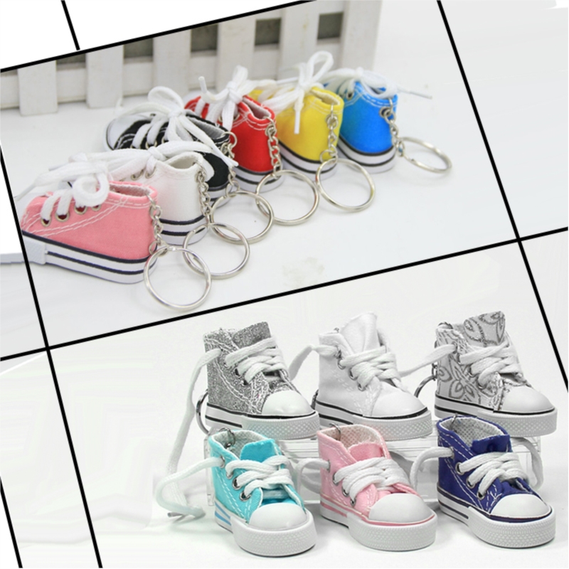 PORTE CLE  DEMI COEUR-COEUR et FANTAISIE * 12